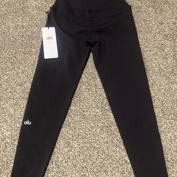 NWT Alosoft High Waist 7/8 Highlight legging/XS/ black - Picture 3 of 8